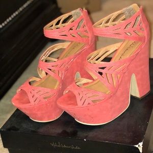 Michael Antonio studio heels